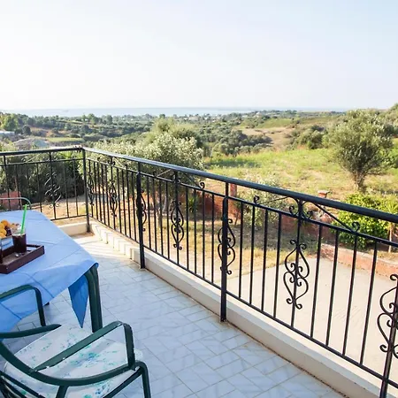Tatil Evi Ionian Aura Mantzavináta