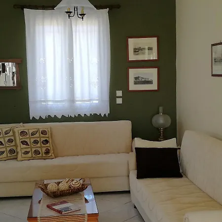 Tatil Evi Ionian Aura Mantzavináta