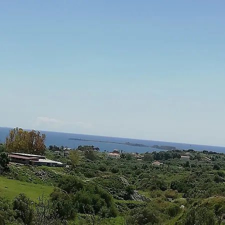 Ionian Aura Mantzavináta
